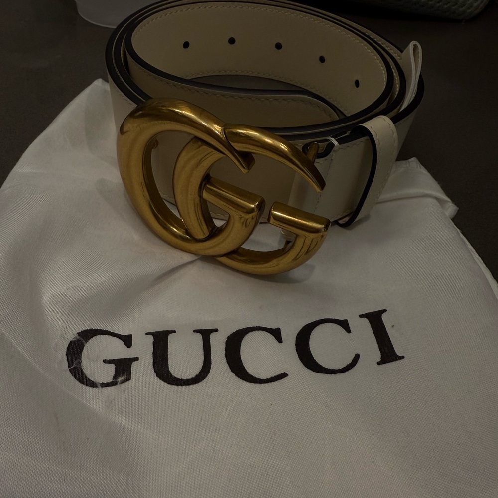 Gucci Cream Leather Belt with Gold Buckle